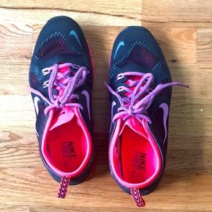 Black/purple/pink Nike Free 5.0 shoes